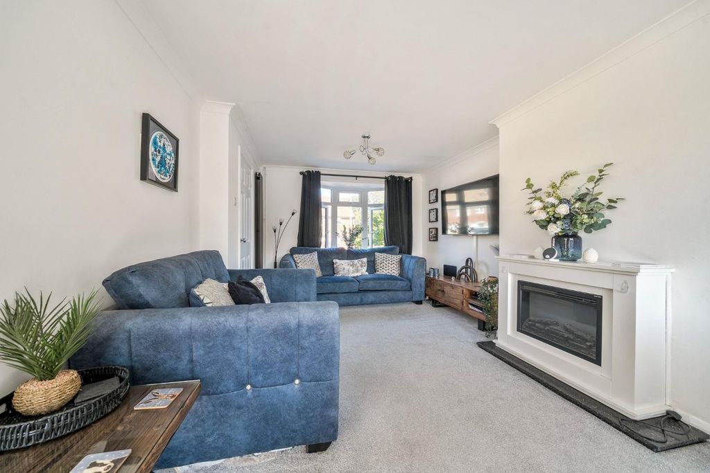 Property photo 3 of 28 1495221-2-6A5E5Baa430d3.Jpg