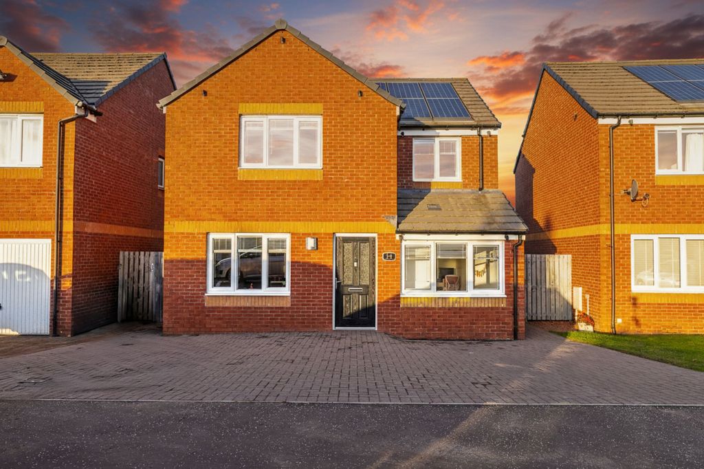 Property photo 1 of 25 Front View