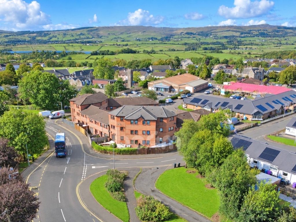 Property photo 1 of 18 Medine Court, Beith Drone Pic