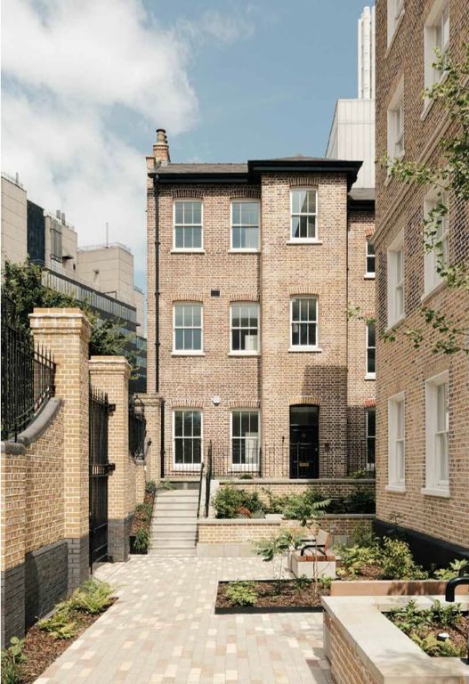 Property photo 3 of 3