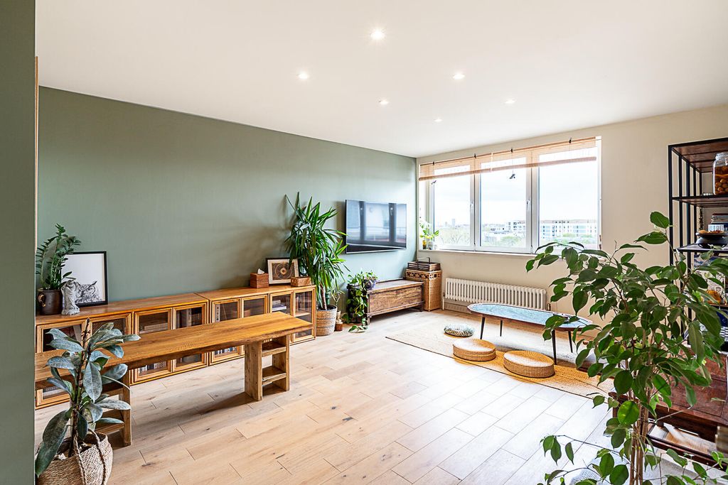 Property photo 1 of 16 Qig - Flat 68, 302 Kensal Road, W10 5Bl-24.Jpg