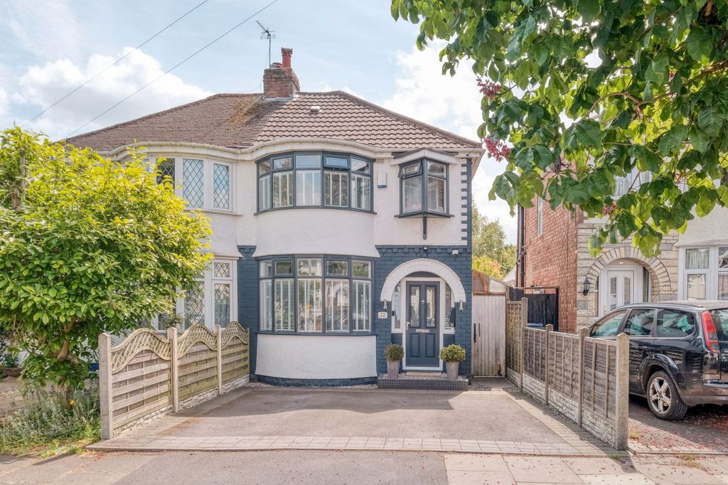Property photo 1 of 19
