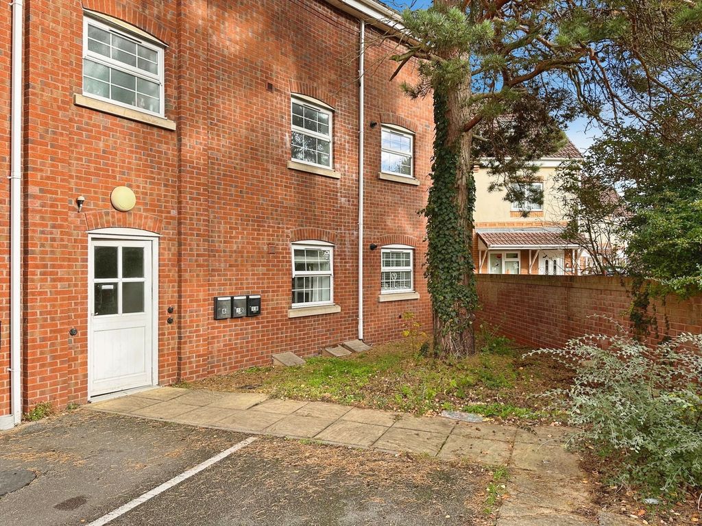 Property photo 1 of 30