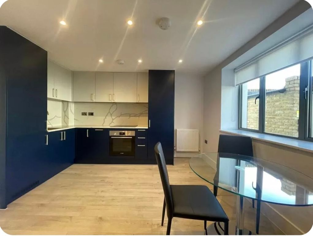 Property photo 2 of 8 Img_1052