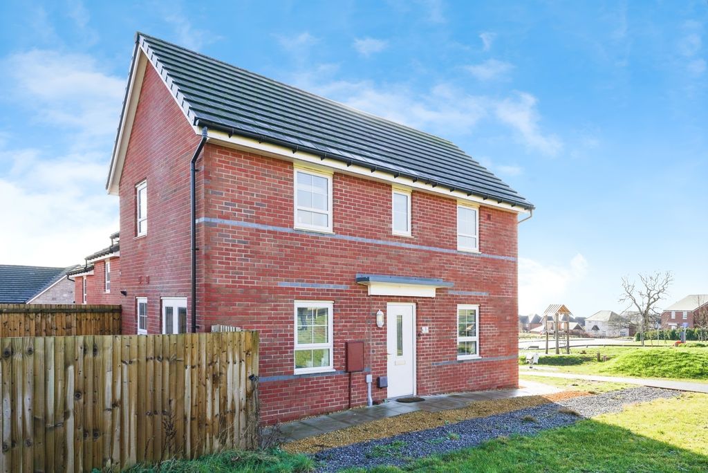 Property photo 1 of 11 Pbox-Img.Jpg