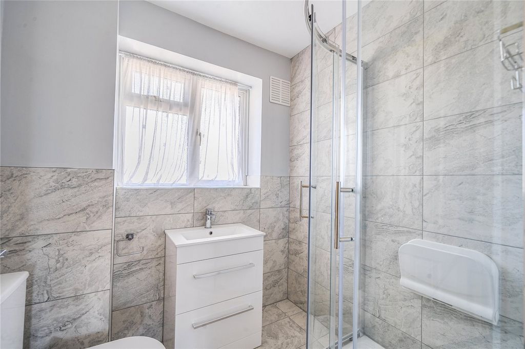 Property photo 3 of 9 Picture No. 05