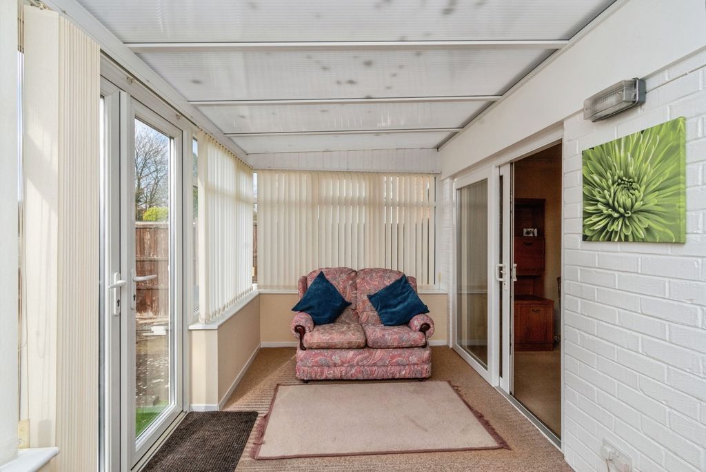 Property photo 3 of 26 Pbox-Img.Jpg