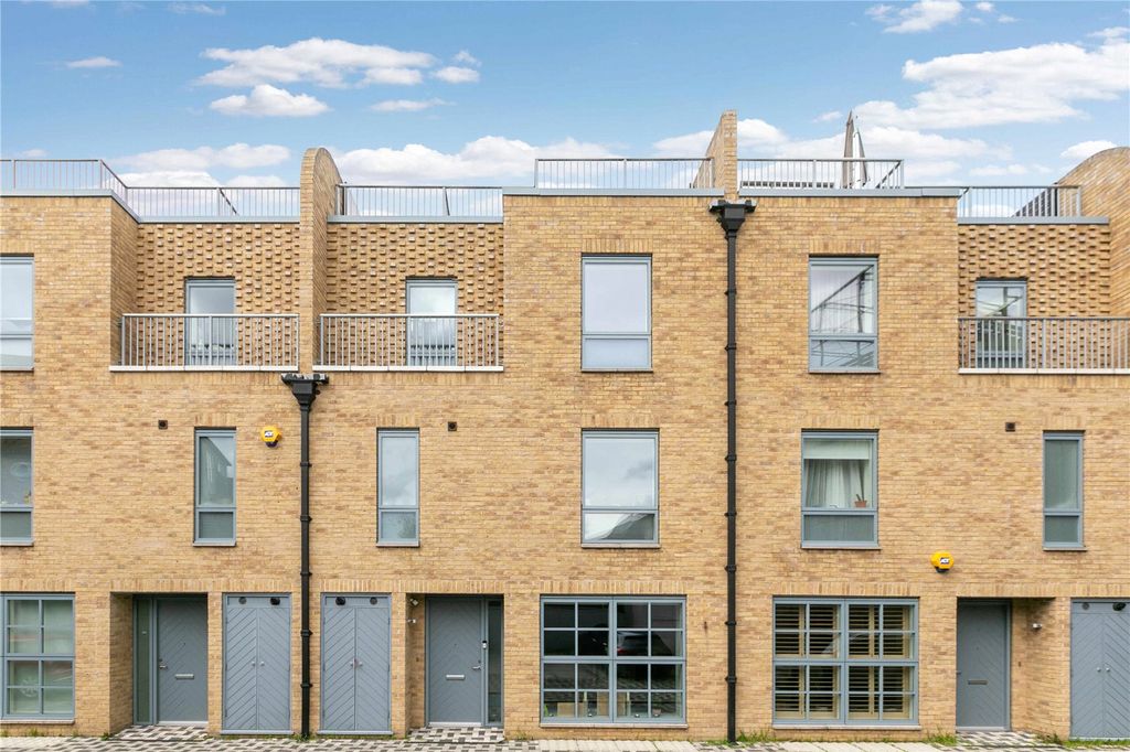 Property photo 1 of 25 Picture No. 20