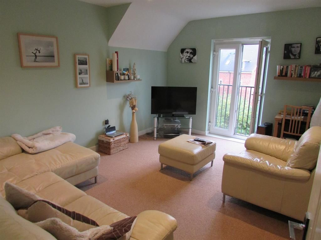 Property photo 3 of 13