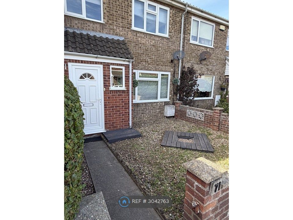 Property photo 2 of 24