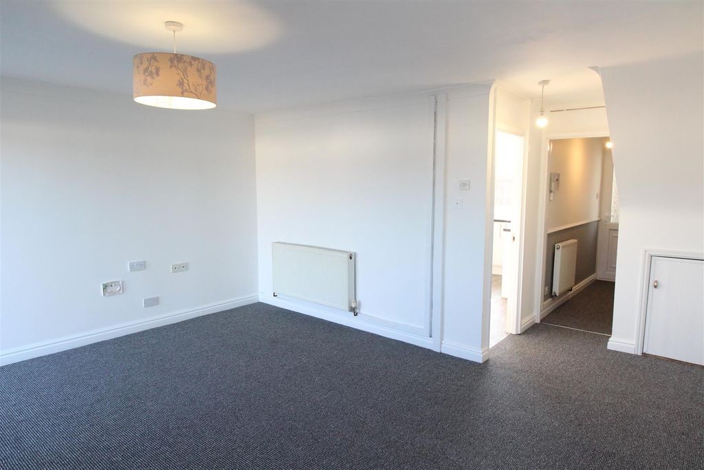 Property photo 3 of 10 Img_7975.Jpg