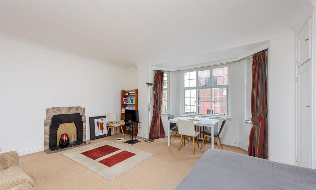 Property photo 1 of 8 Donovan Court 14-7-2. Low Res.Jpg