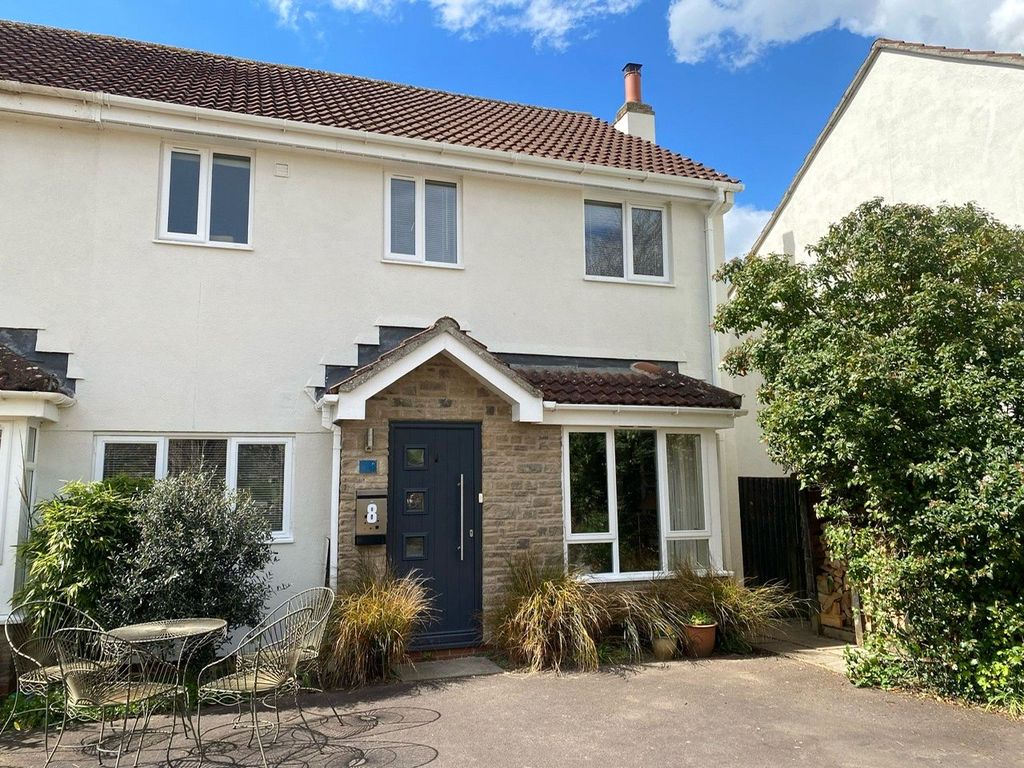 Property photo 2 of 22 Picture No. 26