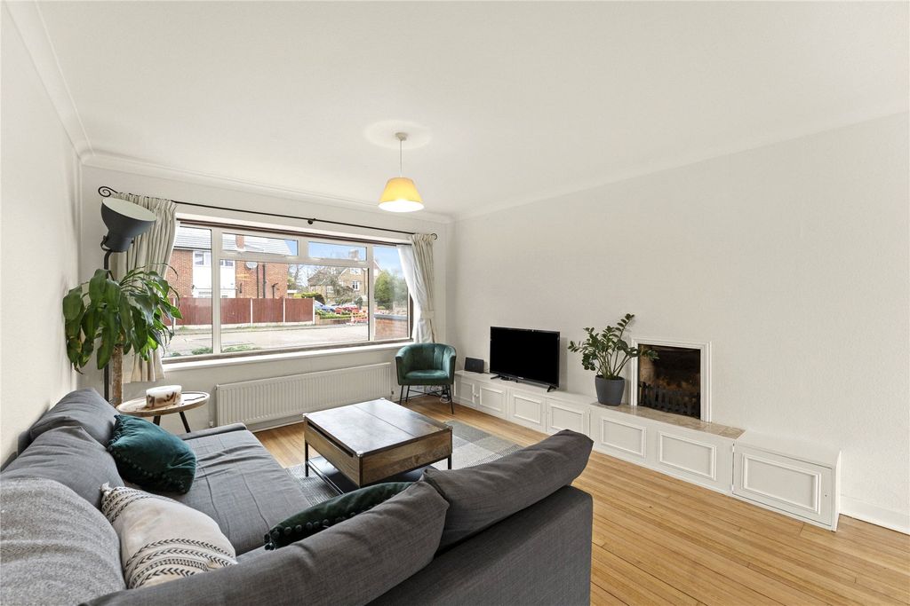 Property photo 3 of 12 Picture No. 04