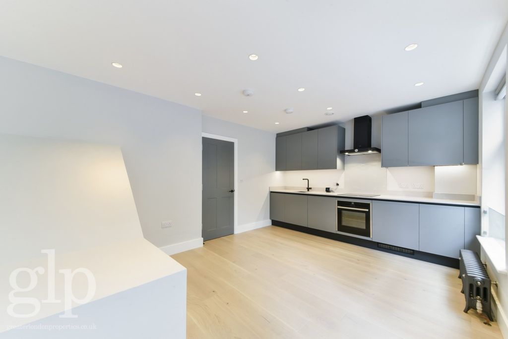 Property photo 1 of 11 2543462