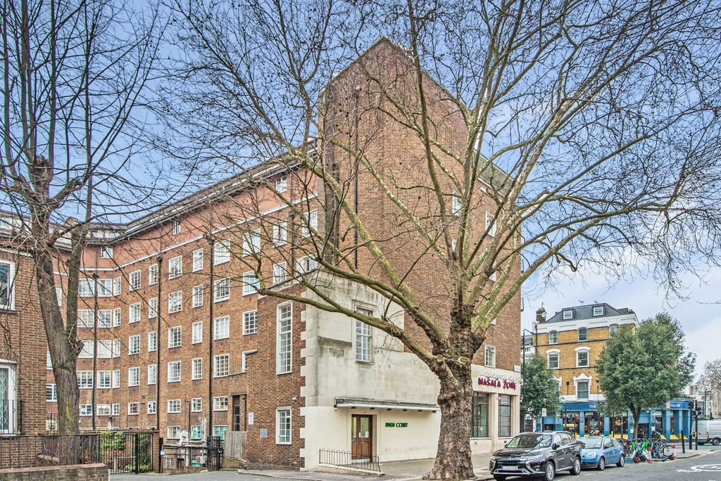 Property photo 2 of 7 External