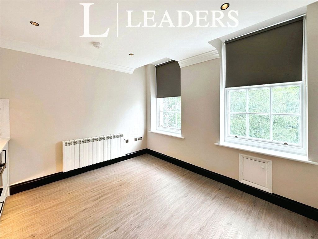 Property photo 3 of 6 Picture No. 03
