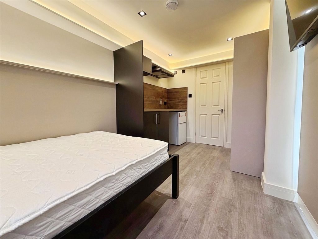 Property photo 3 of 4 Picture No. 05