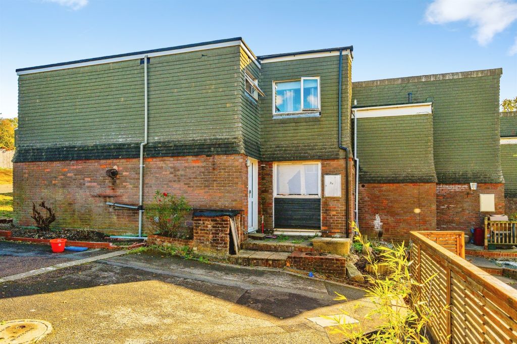 Property photo 2 of 13