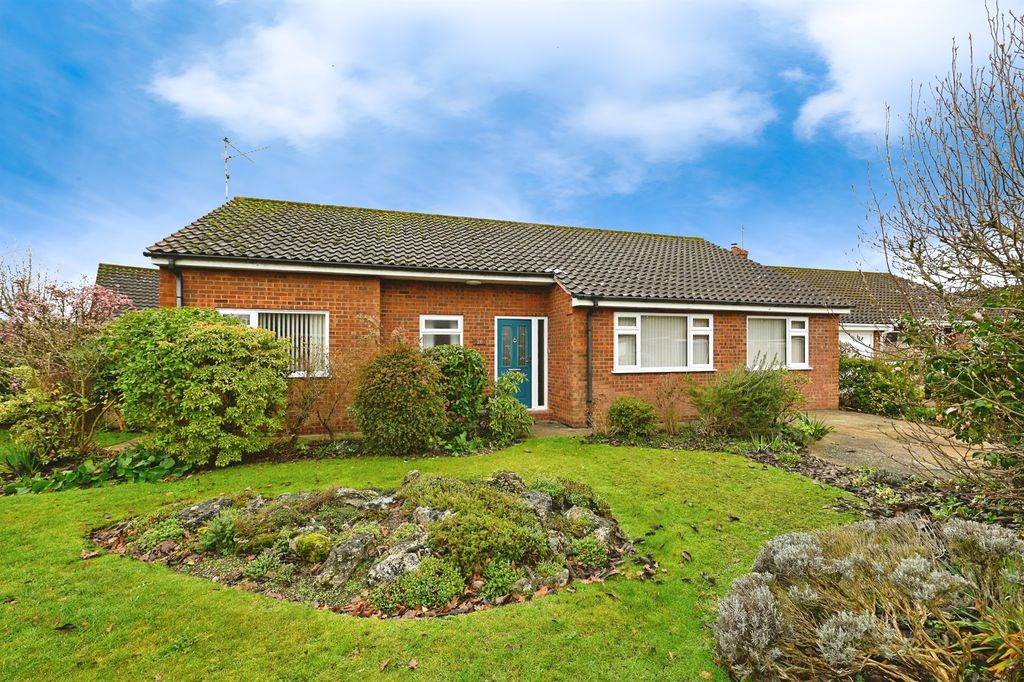 Property photo 1 of 20