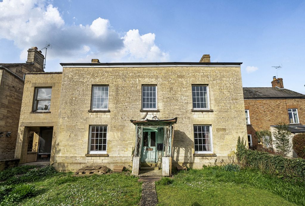 Property photo 1 of 20 1419762-21-699Efd...