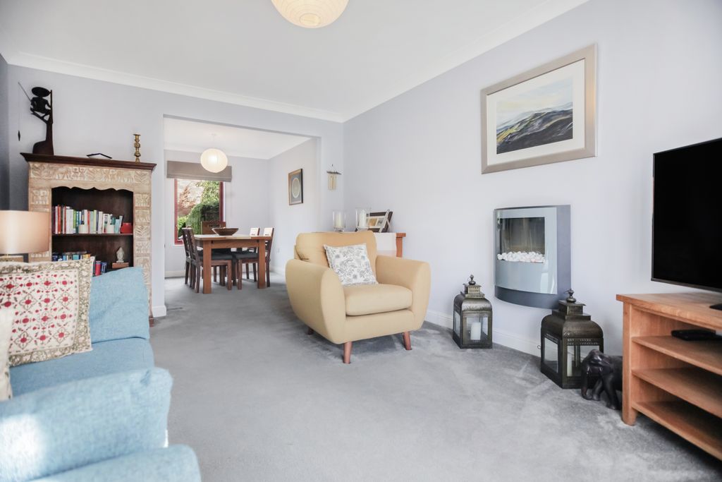 Property photo 3 of 19 Property Image 3
