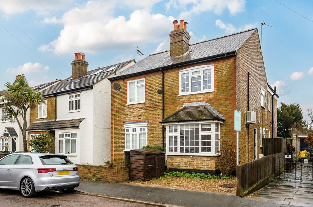 Property photo 1 of 20 1396795-2-6968cc0...