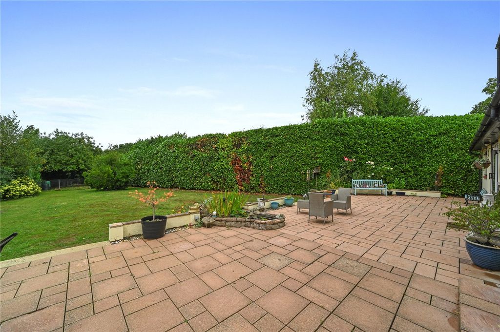 Property photo 3 of 27 Picture No. 05