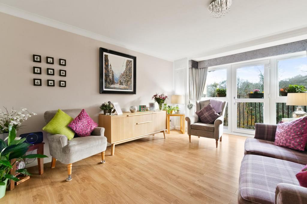 Property photo 2 of 22