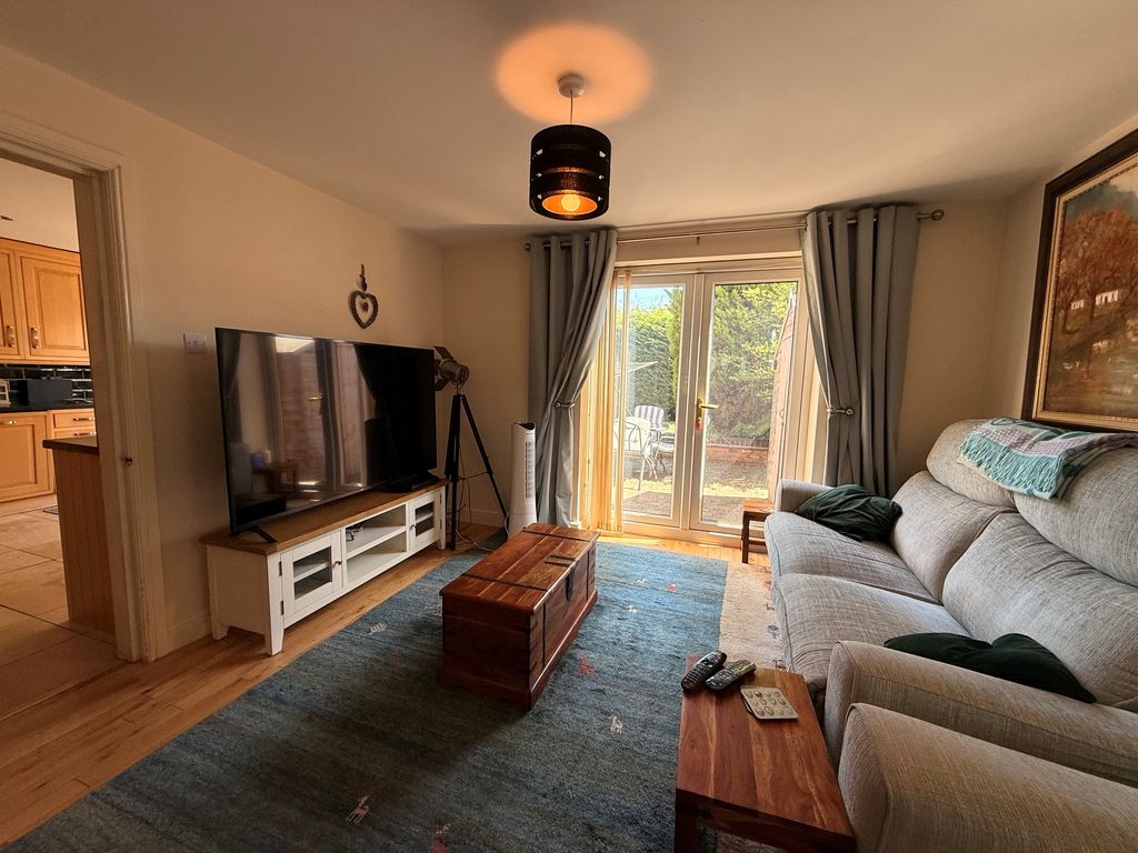 Property photo 3 of 16
