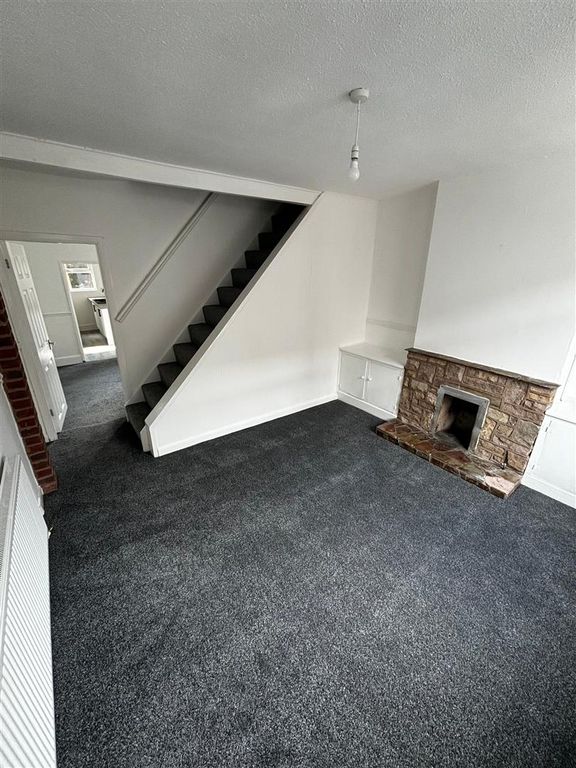 Property photo 3 of 8 Img_6915.Jpg