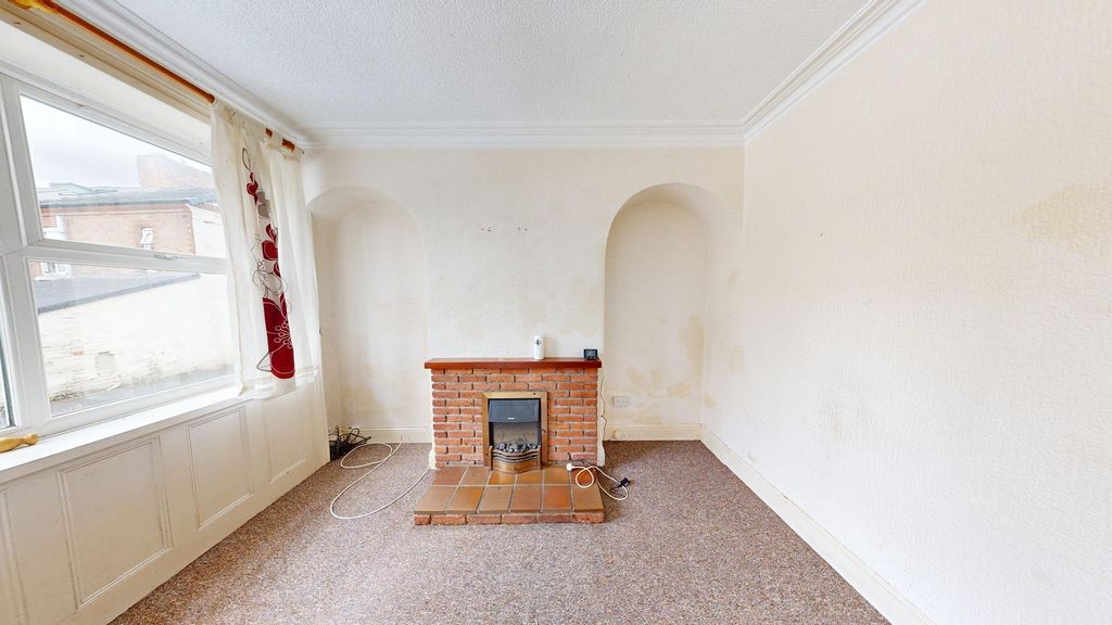 Property photo 2 of 12 2.Jpg
