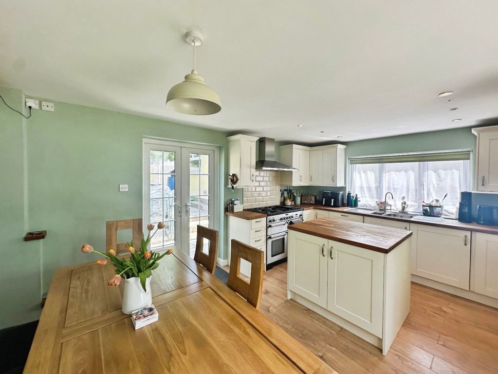 Property photo 3 of 23 51367610