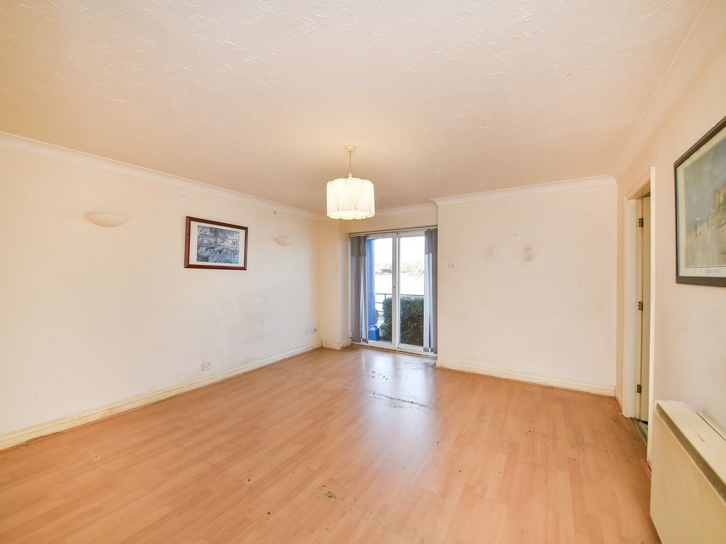 Property photo 2 of 12 Image 2