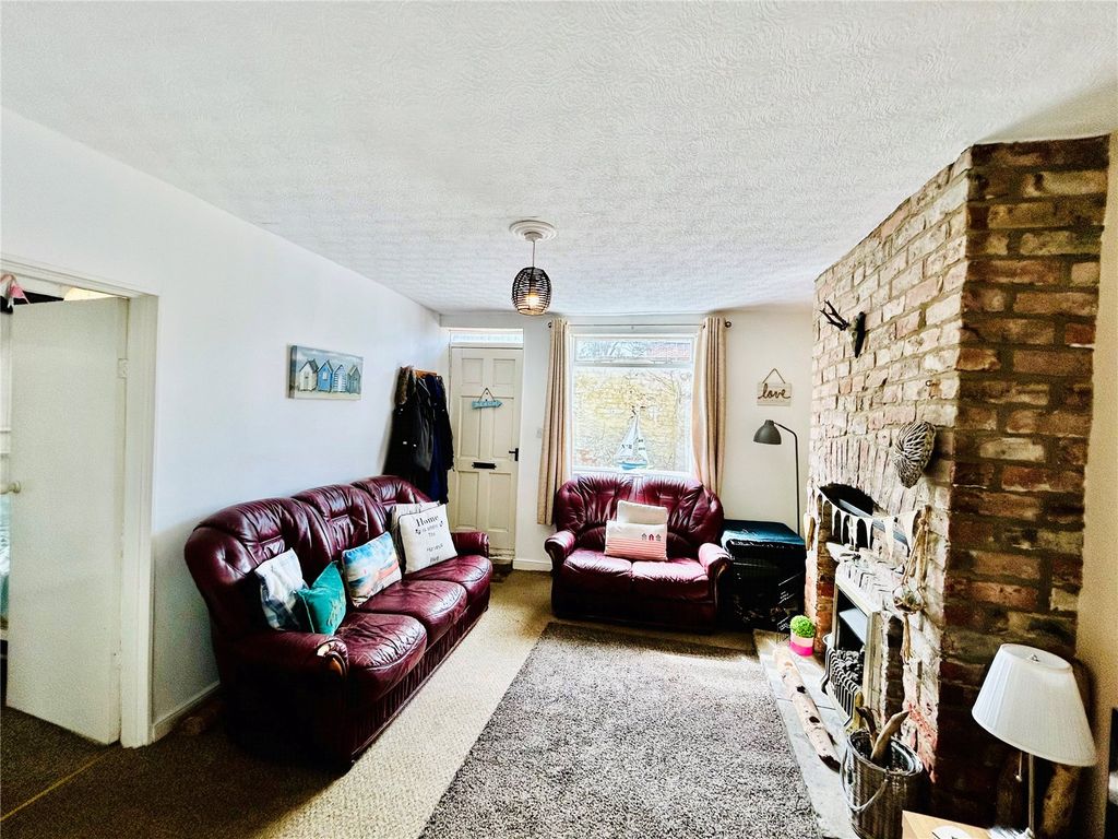 Property photo 3 of 11 Picture No. 10