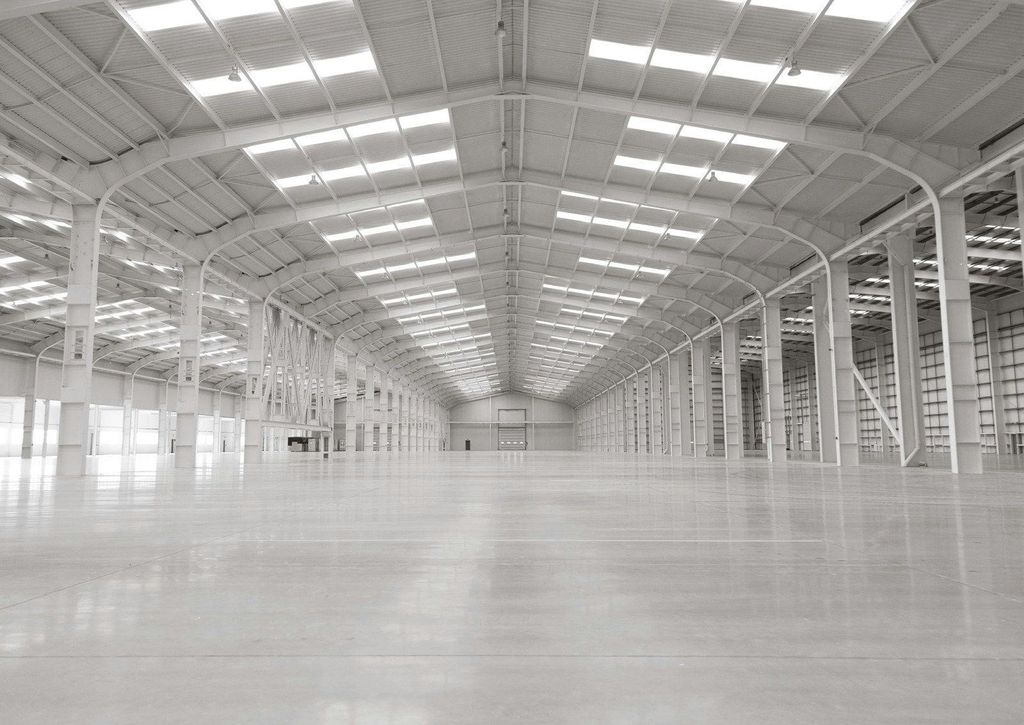Property photo 3 of 8 Titan_02_Interior_Warehouse_Photo_3_Large.Jpg