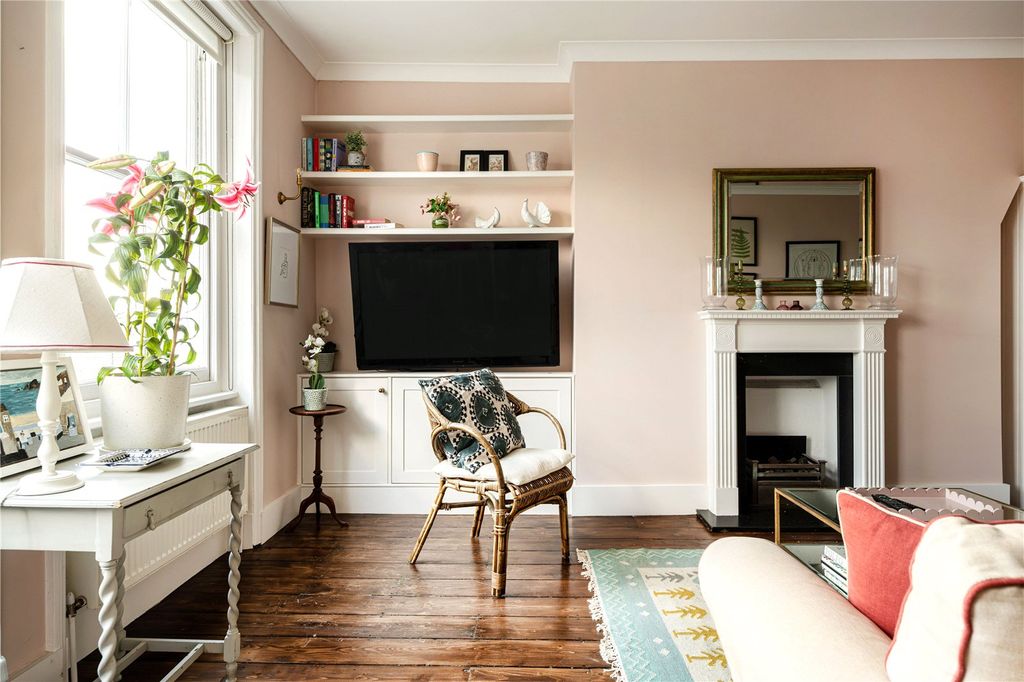 Property photo 3 of 9 Original Fireplace