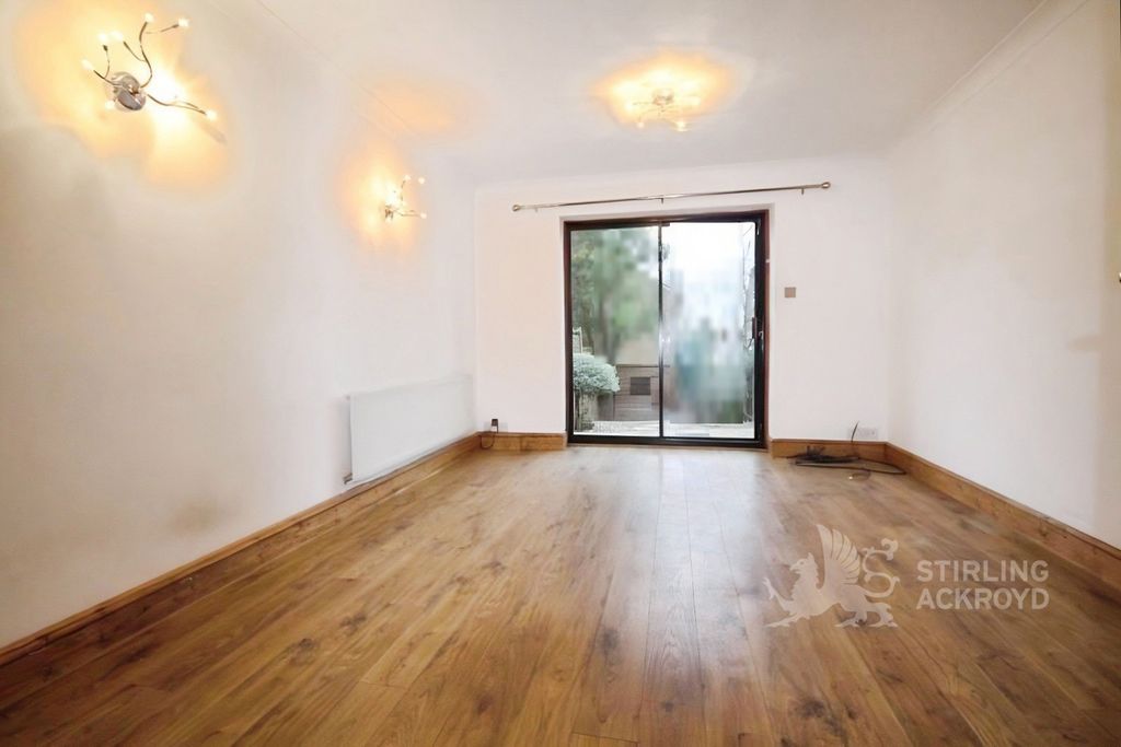 Property photo 2 of 8 Living Room