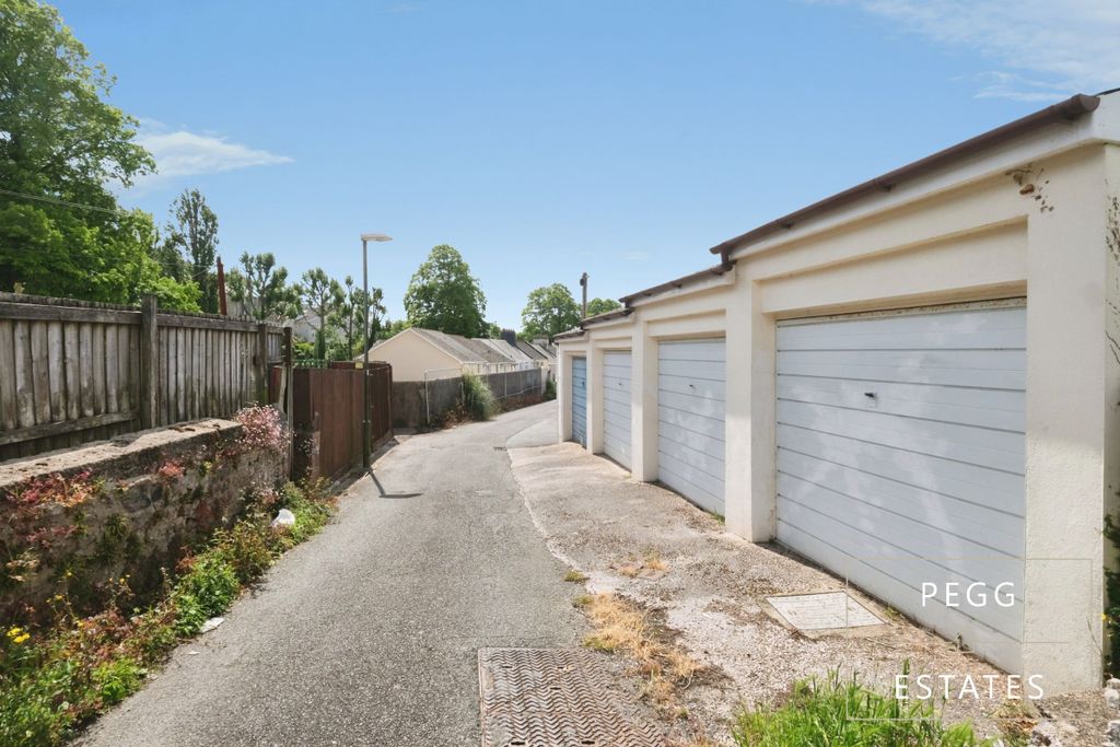 Property photo 3 of 4