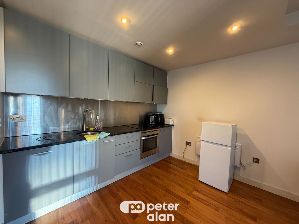 Property photo 3 of 6 Front