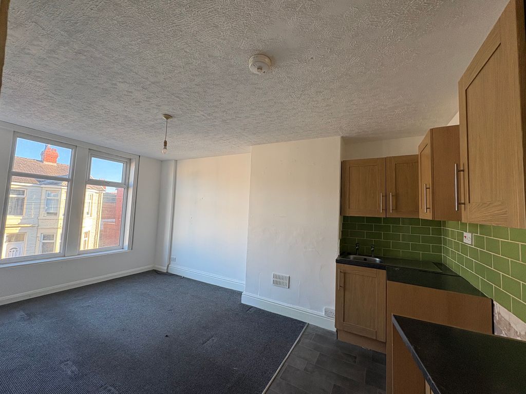 Property photo 2 of 4