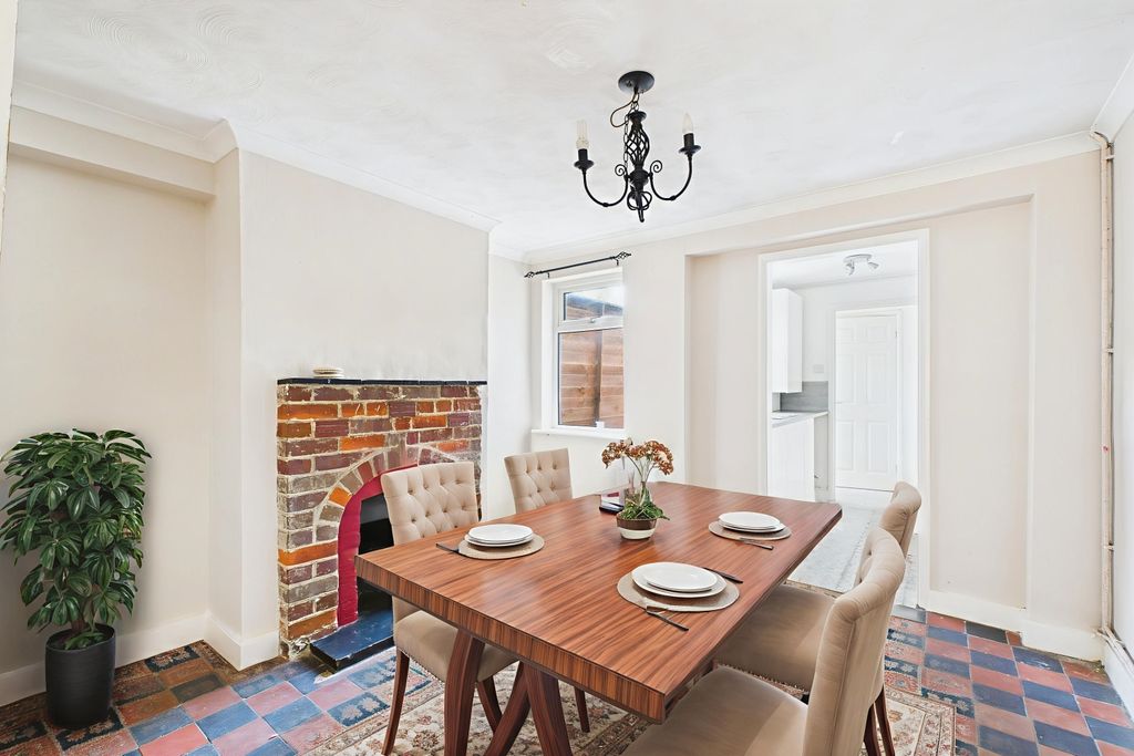 Property photo 1 of 9 Dining Room