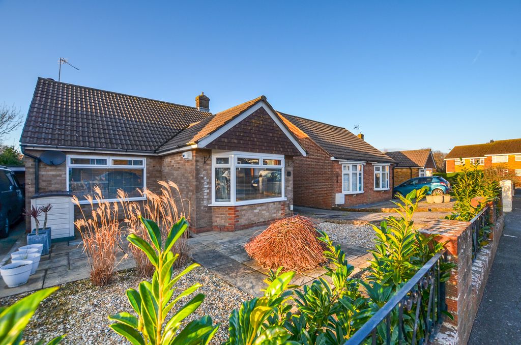 Property photo 1 of 31