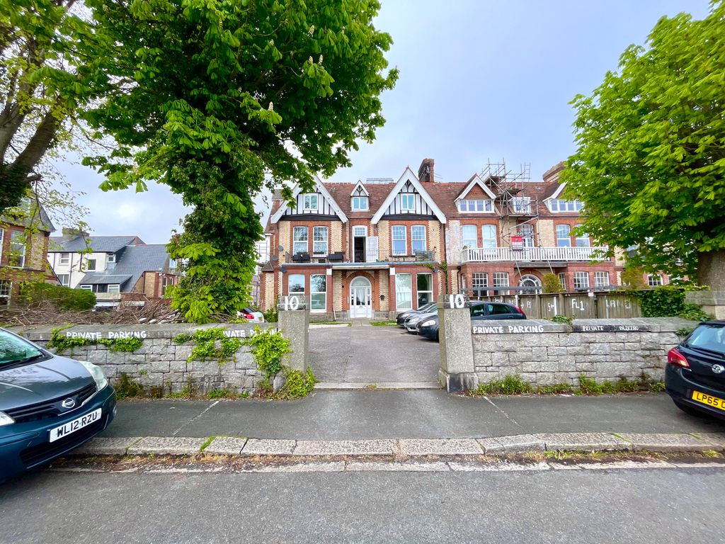 Property photo 2 of 4