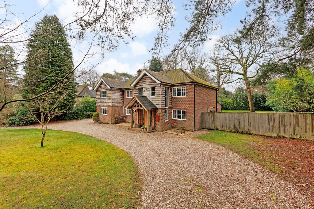 Property photo 1 of 22