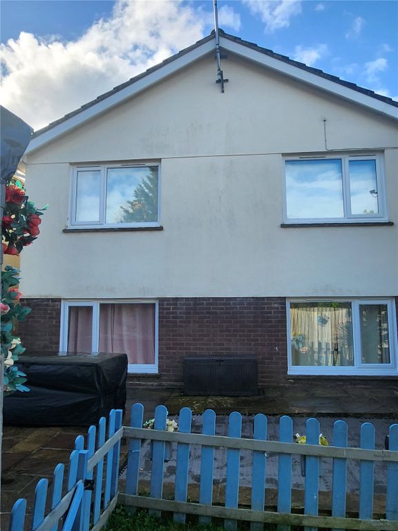 Property photo 1 of 19 Picture No. 24