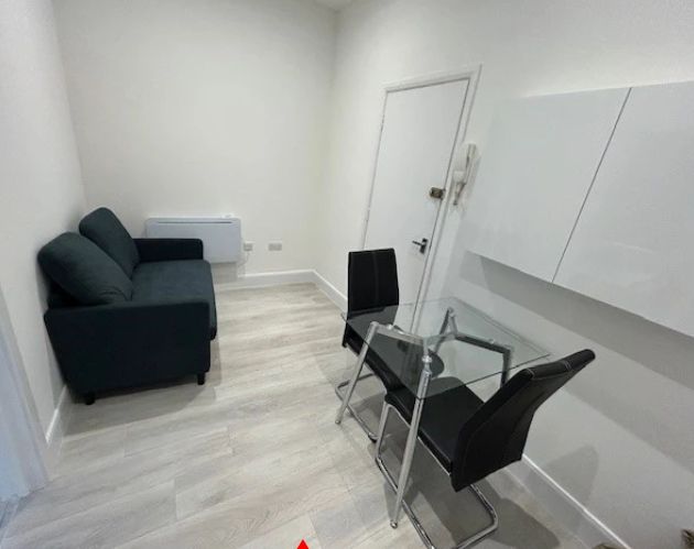 Property photo 3 of 4