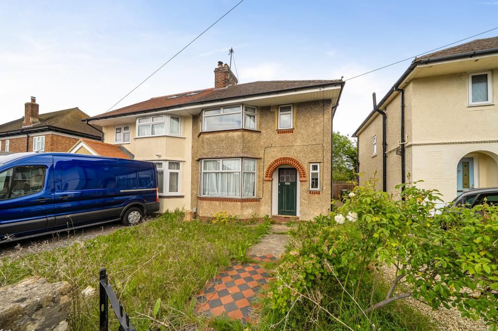 Property photo 1 of 18 External View