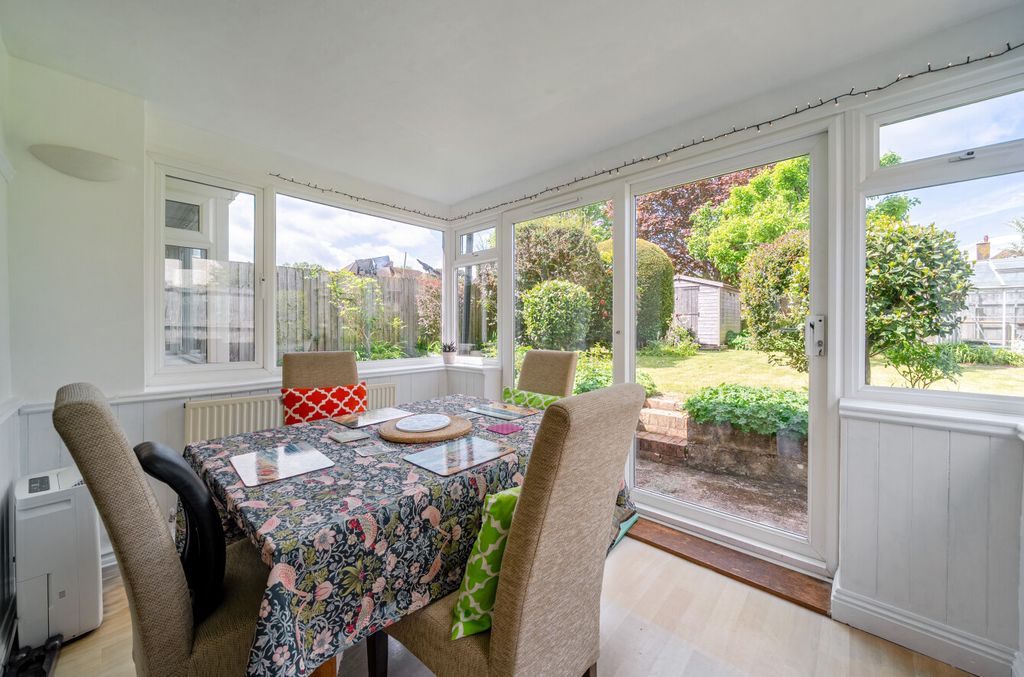 Property photo 3 of 17 Garden Room