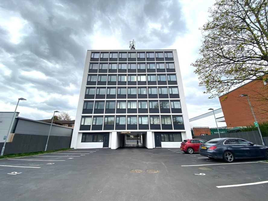 Property photo 1 of 5